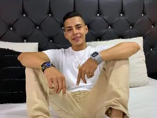 ArthurCollman livejasmin.com