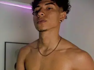 MikeBastiaan adult
